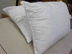lot 221 image: 2 Serta Pillows New but Out of Bags...