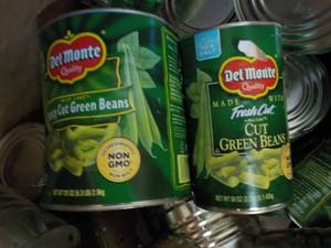 lot 315 image: 15 cans Green Beans 2 sizes Your C...