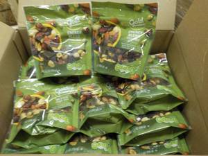lot 328 image: Case of 12 Bags Energy blend Trail ...