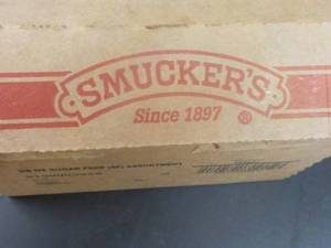 lot 383 image: Case of 200 Smuckers Jelly Assortm...
