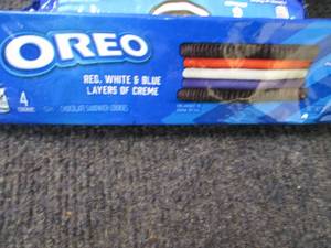lot 11 image: Red, White & Blue Crme Oreos...