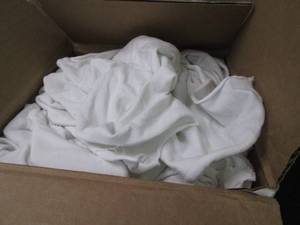 lot 15 image: 5 lb Box of All Purpose Work Rags...