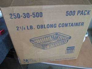 lot 47 image: Box of 500 Ct Aluminum 2.25 lb Food...