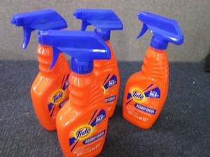 lot 101 image: 4 - 22 oz Spray Bottle Tide Antibac...