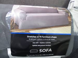 lot 128 image: Sofa Slipcover ...