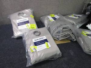 lot 133 image: 5- 56 x84 inch Grommeted Sun Zero B...