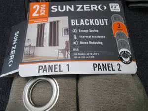 lot 181 image: SunZero 40x63 inch blackout Panel P...