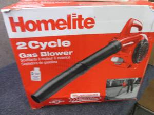 lot 237 image: Homelite 2Cycle Handheld Gas Leaf B...