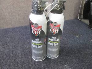 lot 335 image: 12- 17 oz Spray Cans Dust Off...