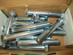 lot 47 image: box of hex cap screws grade 5 34x5...