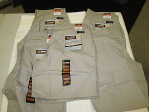 lot 61 image: 5 womens new wrangler work wear  sh...