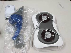 lot 112 image: black and decker cordless hand vac ...