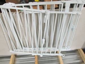 lot 153 image: baby gate ...