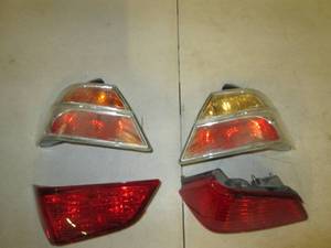 lot 183 image: honda goldwing light covers unknowe...