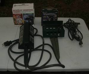 lot 9 image: Timer, electrical outlets, outdoor ...