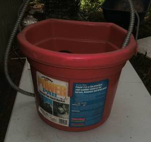 lot 12 image: Power pail, heated...