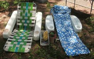 lot 32 image: Floating chairs, chair webbing...