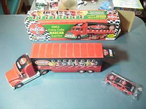 lot 78 image: Coca Cola Hauler 2002 with car - l...
