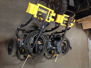 Lot of 2 Dewalt Preassure 3400 Washers electric start no battery or charger included see pictures