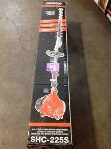 echo 21 in. 21.2 cc Gas 2-Stroke Cycle Hedge Trimmer in working condition see all pictures