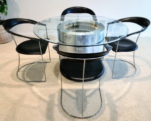 Amazing Contemporary Infinity Light Up Table and Chairs
