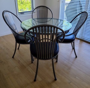 Wonderful Contemporary Glass Topped Table and Chairs