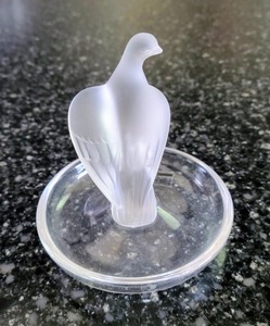 Lalique Crystal Dove Ring Holder