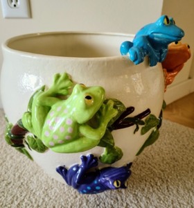 Ceramic Frog Planter