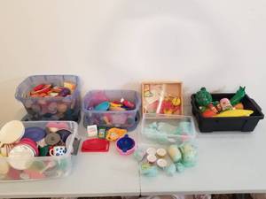 5 Bins New Play Kitchen Items