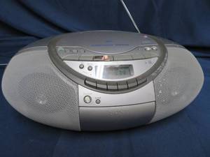SONY CD-RRW, RADIO, CASSETTE