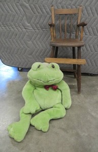 ANTIQUE CHILDS WOODEN HIGHCHAIR. WITH A FROG