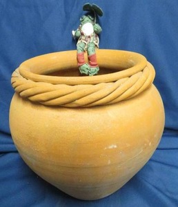 OUTDOOR PLANTER