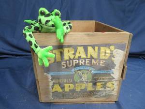 VINTAGE STRANDS SUPREME APPELS BOX