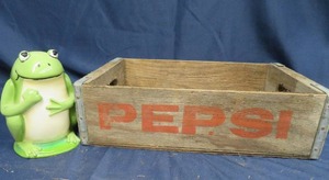 VINTAGE PEPSI BOX