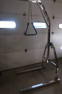 LUMEX VERSA-HELPER BARIATRIC BED TRAPEZE WITH FLOOR STAND