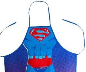 lot 563 image: Grill Aprons - Superman And Wonder Woman - Justice League