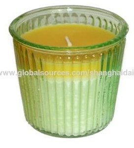 lot 568 image: Patio Essentials Comfort Shield Citronella Candles - Green - 2 pack