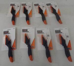 lot 565 image: Ridgid Grout and Tile Brush - 9 Pack FT7002