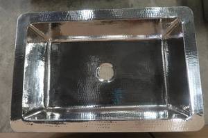 lot 506 image: 33 Hammered Steel Undermount Sink