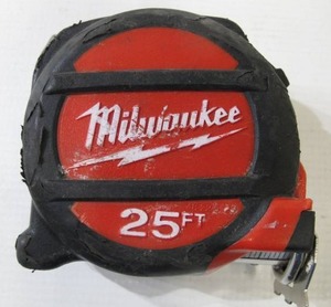 Milwaukee 25 Foot Tape Measure