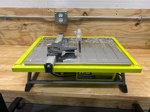 RYOBI 7 in. 4.8 Amp Tile Saw