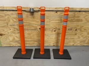 CORTINA Delineator 45 Post, 3 Hip Collars with 10 lb Base, Orange, 3 Pack