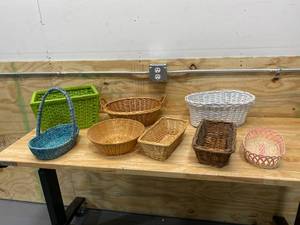 Lot of 8 Baskets