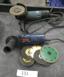lot 131 image: 2 working grinders, Makita and Ryobi with some blades