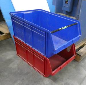 lot 158 image: 2 Large storage bins