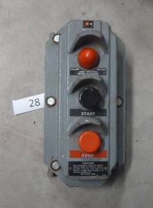lot 28 image: Cutler Hammer explosion proof start stop box with light