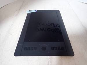 lot 10 image: Wacom&nbspPTH-650&nbspworn screen, no stylus, minor blemishes