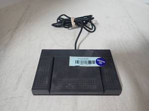 lot 67 image: Olympus&nbspRS23 Foot Switch