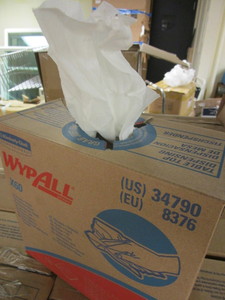lot 495 image: KIMBERLY-CLARK WYP-ALL WIPES, W POP-UP DISPENSER BOXES - BULK CASES
