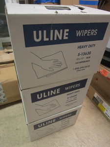 lot 496 image: ULINE HEAVY-DUTY 12 x 17 WIPERS